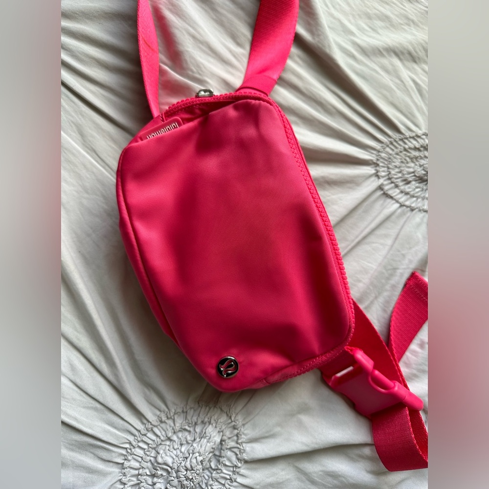 Lululemon beltbag